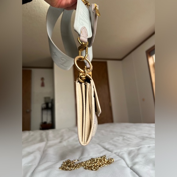 Louis Vuitton Damier Azur Sara Long Wallet & Jacquard strap with coin purse - Picture 5 of 17